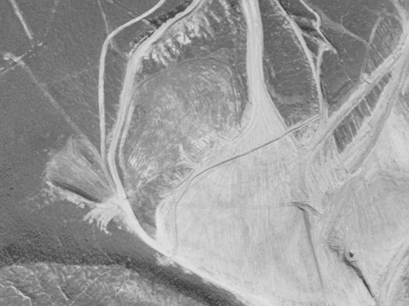 5 Thirlmere Lane from the air, 1970-1974