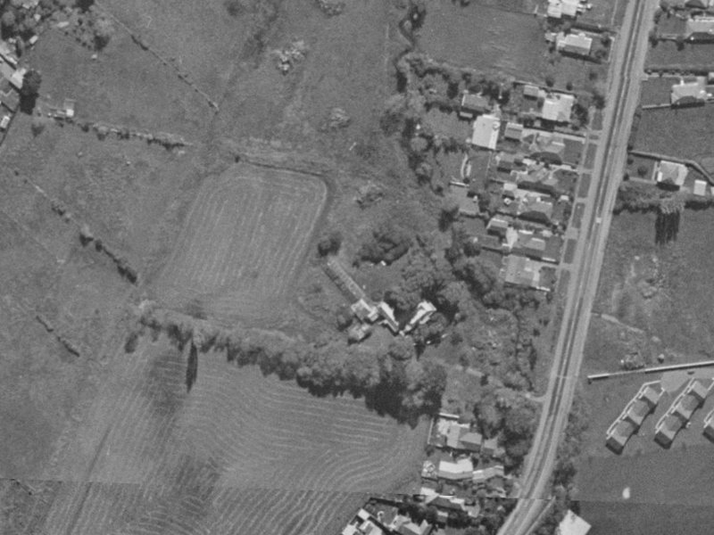 39 Muir Avenue from the air, 1970-1974