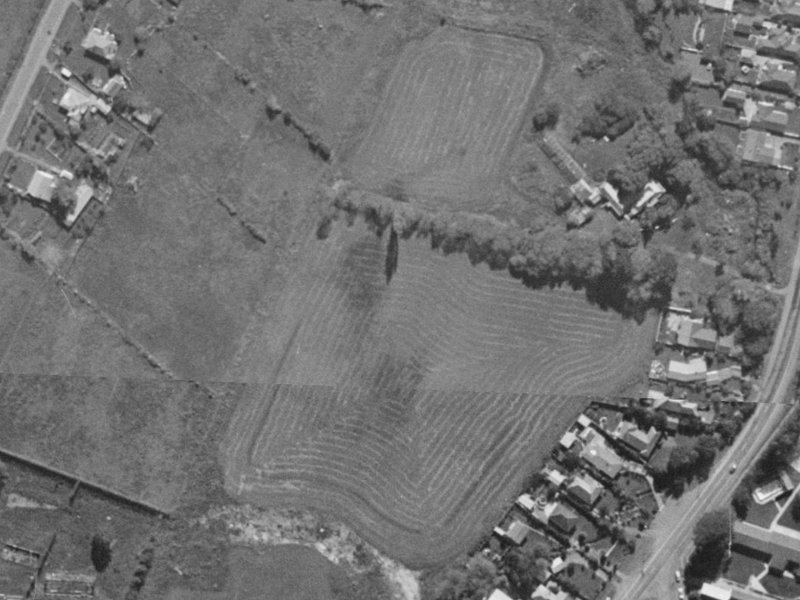 4 Noble Place from the air, 1970-1974