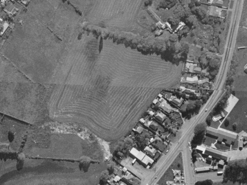 2 Townshend Crescent from the air, 1970-1974