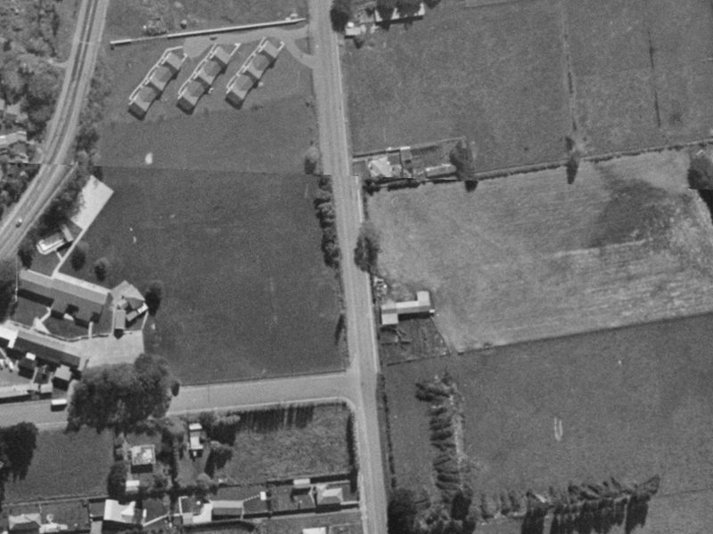 71 Kennedys Bush Road from the air, 1970-1974