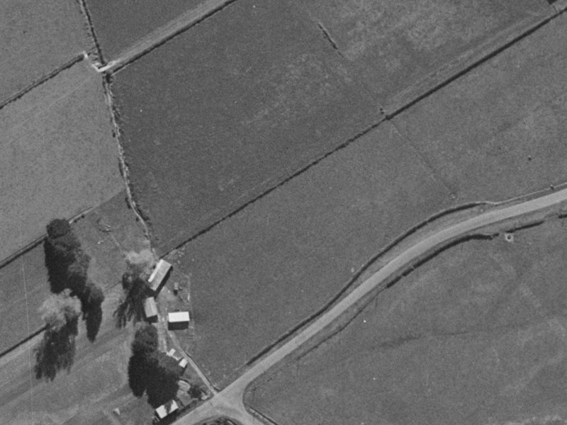 3 Kirirua Avenue from the air, 1970-1974