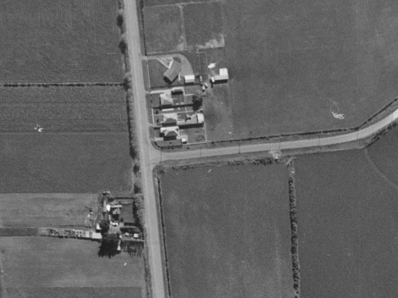 930 Cashmere Road from the air, 1970-1974