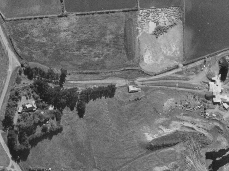 201A-201B Kennedys Bush Road from the air, 1970-1974