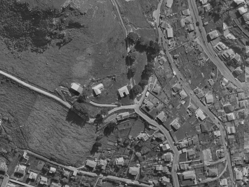 25 Bridle Path from the air, 1970-1974