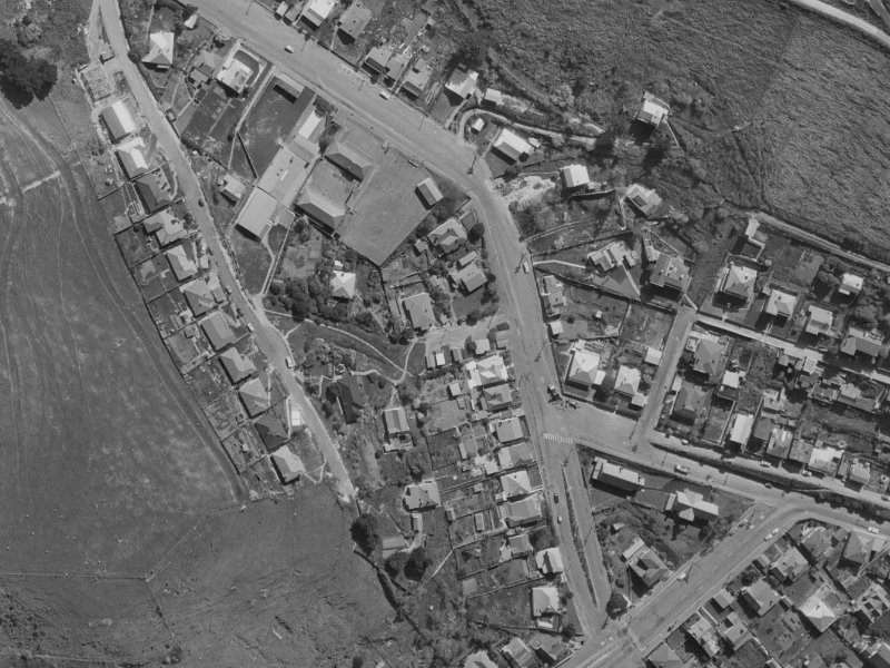 5 Webb Lane from the air, 1970-1974