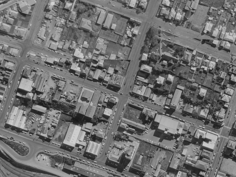 44–78 London Street from the air, 1970-1974