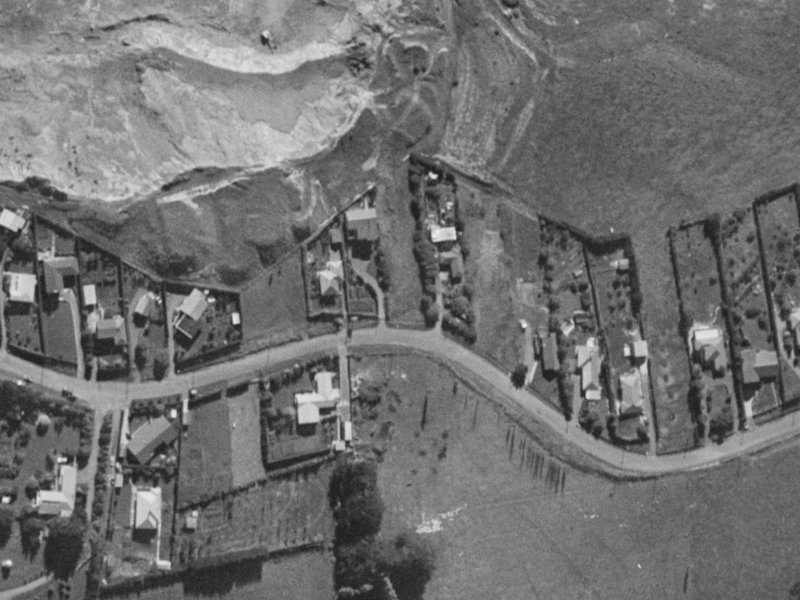 277 Kennedys Bush Road from the air, 1970-1974