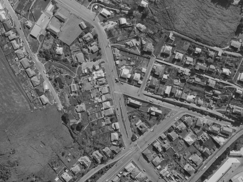 23 Voelas Road from the air, 1970-1974