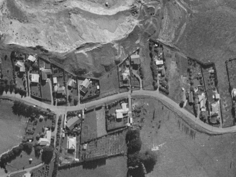 271 Kennedys Bush Road from the air, 1970-1974