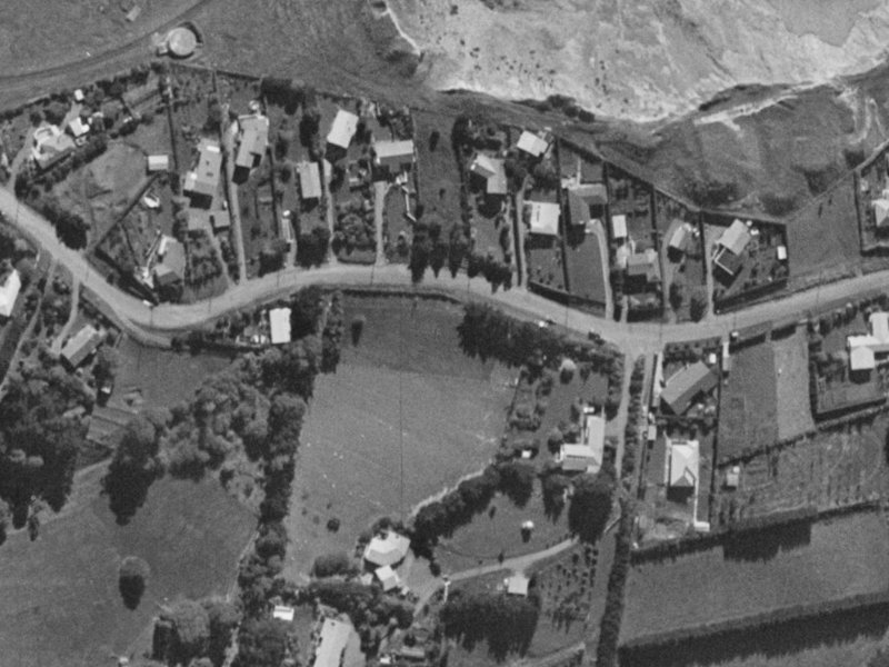262 Kennedys Bush Road from the air, 1970-1974