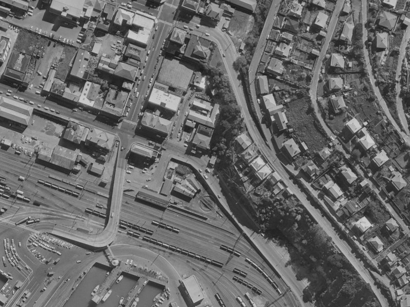 1 Gladstone Quay from the air, 1970-1974