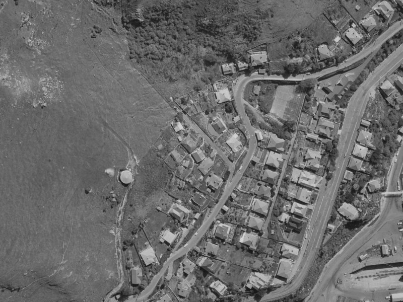 2 Pages Road from the air, 1970-1974