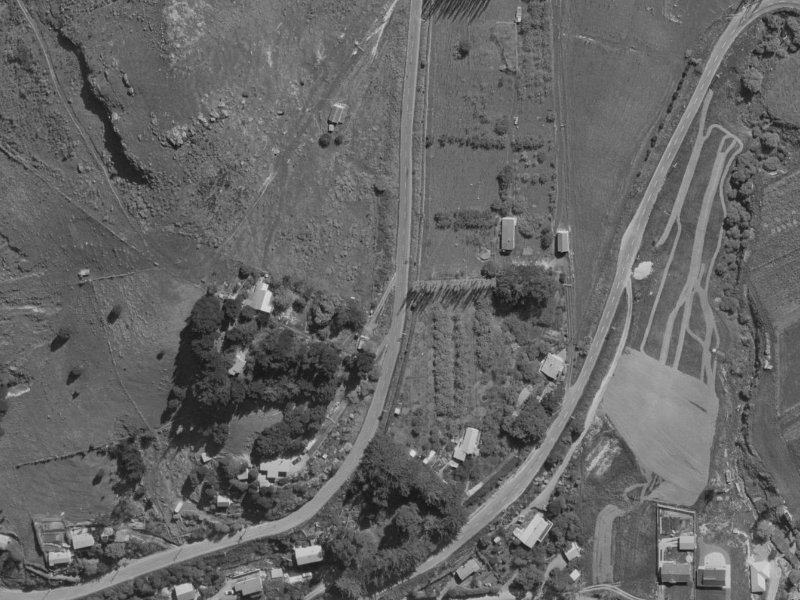 1063 Dyers Pass Road from the air, 1970-1974