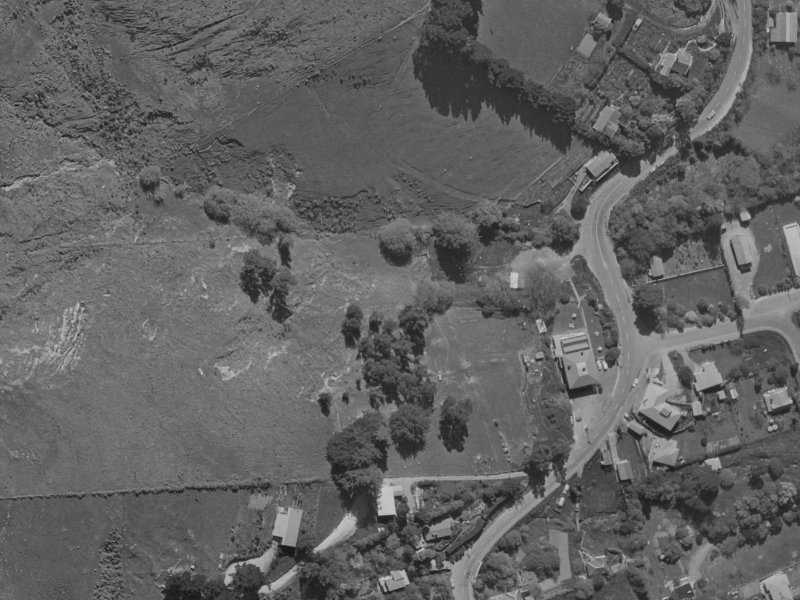 9 Glas Brae from the air, 1970-1974