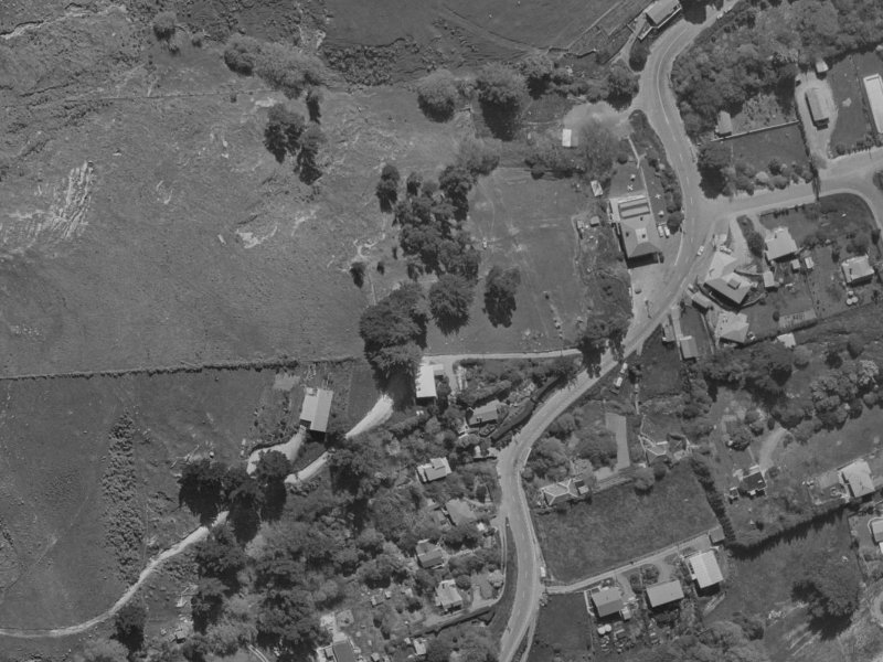13 Glas Brae from the air, 1970-1974