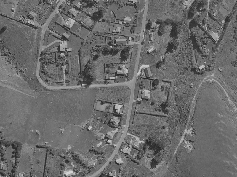 79 Waipapa Avenue from the air, 1970-1974