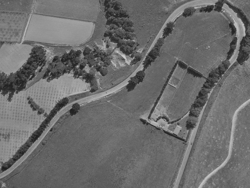 186–220 Governors Bay Teddington Road from the air, 1970-1974