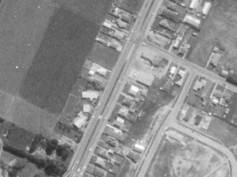 750 Main N Road from the air, 1975-1979