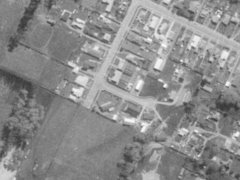 1 Kaputone Place from the air, 1975-1979