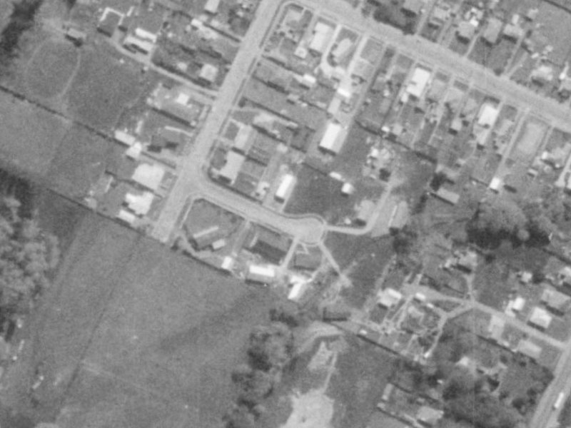 5 Kaputone Place from the air, 1975-1979