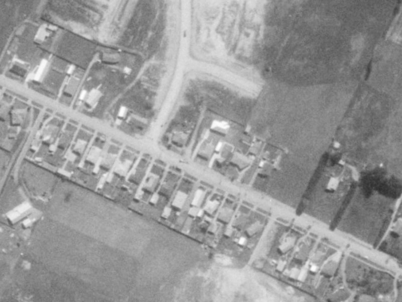 76 Englefield Road from the air, 1975-1979