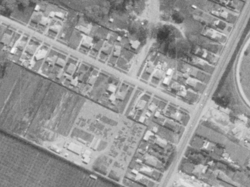 9 Englefield Road from the air, 1975-1979