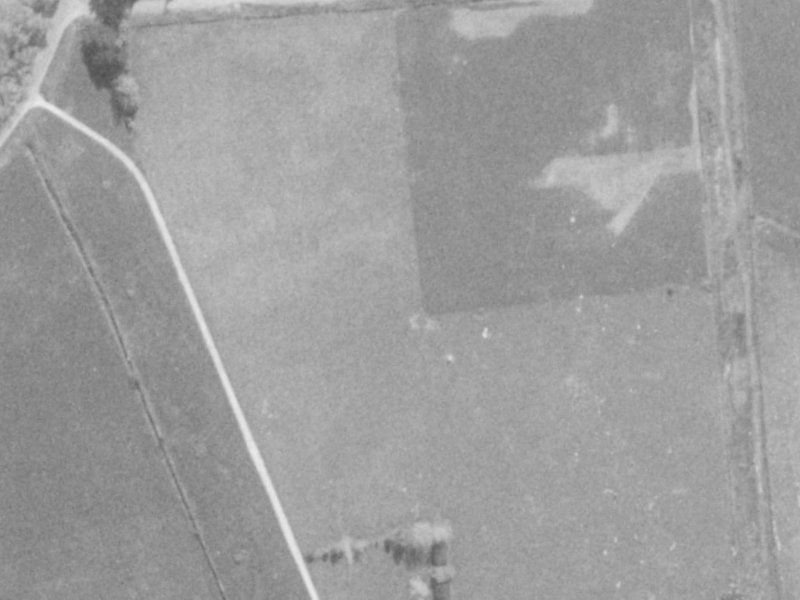 21 Makawe Roa Street from the air, 1975-1979