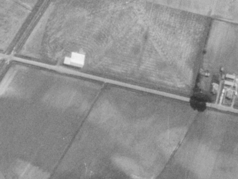 34–102 Radcliffe Road from the air, 1975-1979