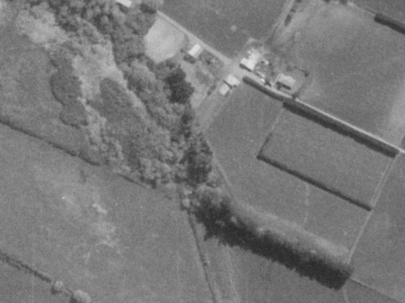 27 Saracen Avenue from the air, 1975-1979