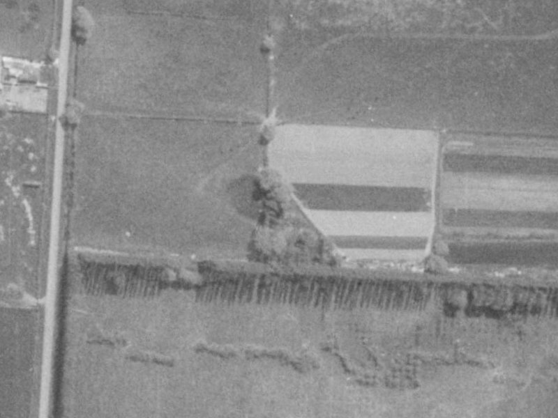 114 Regents Park Drive from the air, 1975-1979