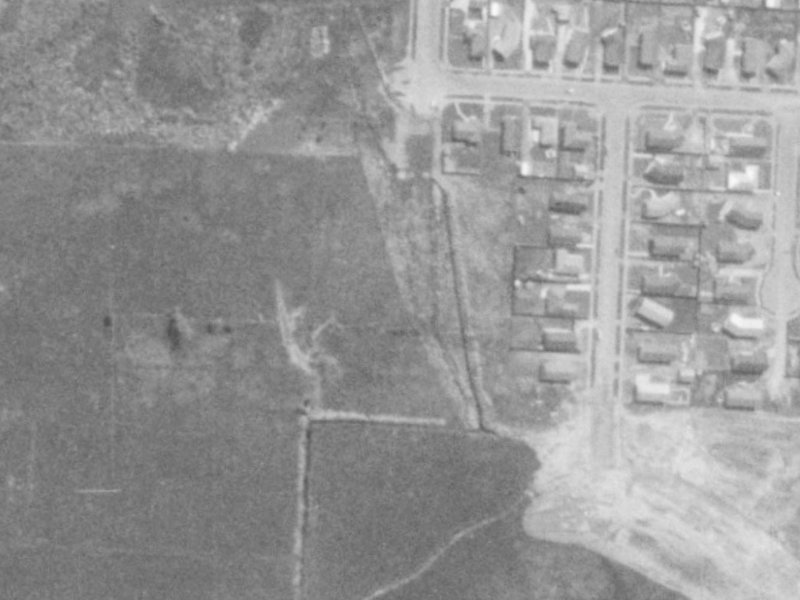 29C Denniston Crescent from the air, 1975-1979