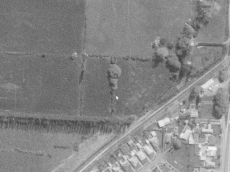 73 Regents Park Drive from the air, 1975-1979