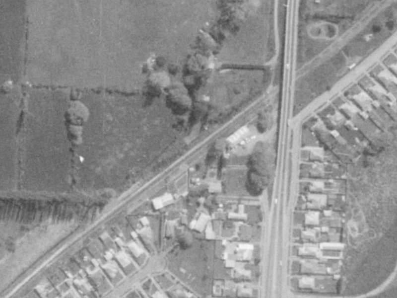 419A Main North Road from the air, 1975-1979