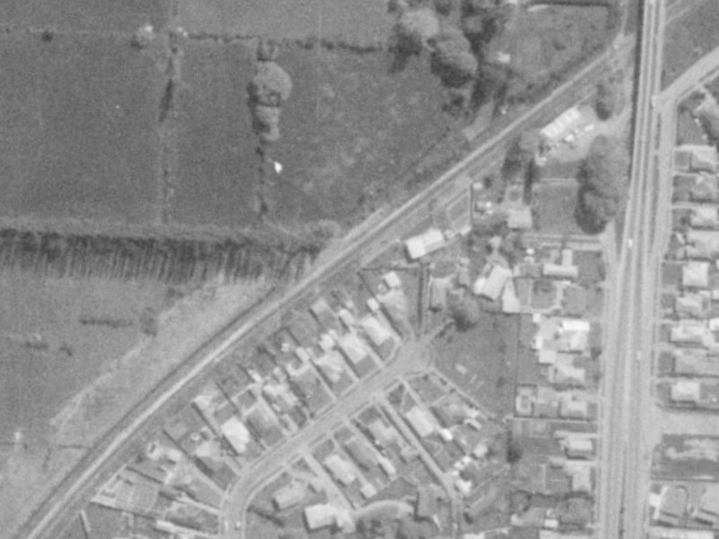 31 Canberra Place from the air, 1975-1979