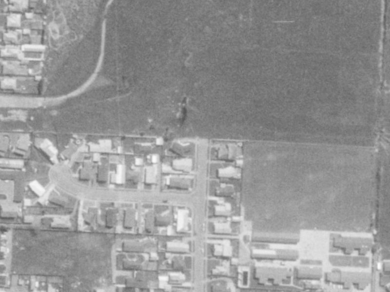 21 Freebairn Street from the air, 1975-1979