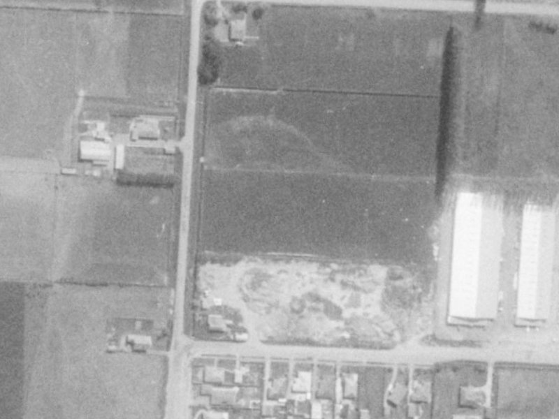 23/150 Cavendish Road from the air, 1975-1979