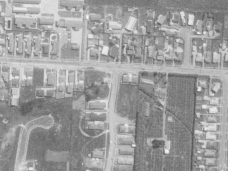 30 Salford Avenue from the air, 1975-1979