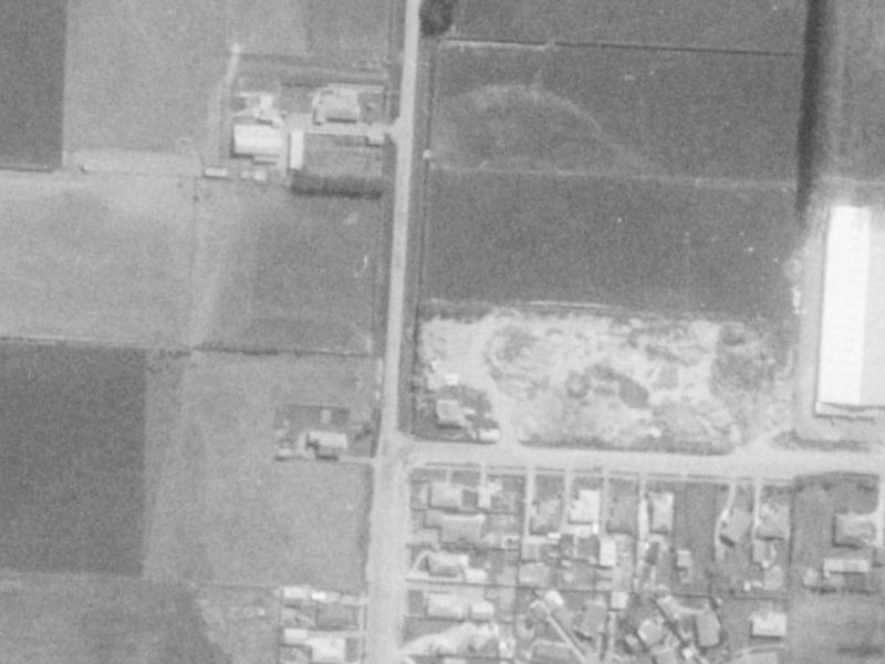 142A Cavendish Road from the air, 1975-1979