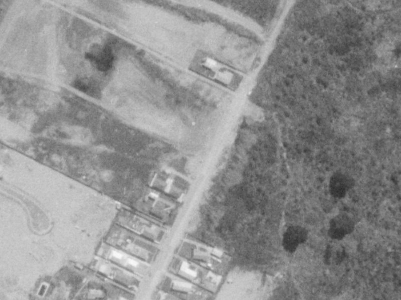 120 Inwoods Close from the air, 1975-1979