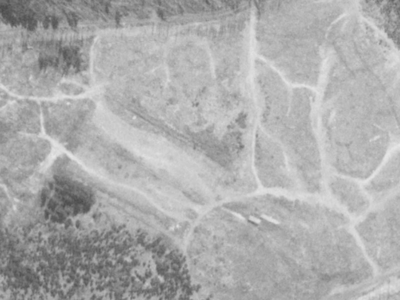 46 Pohutukawa Crescent from the air, 1975-1979