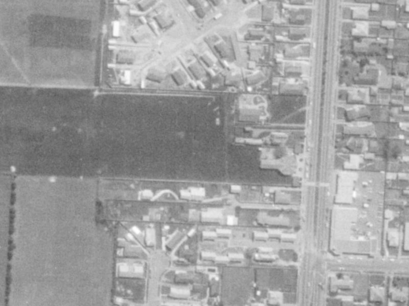 8 Woodfield Lane from the air, 1975-1979