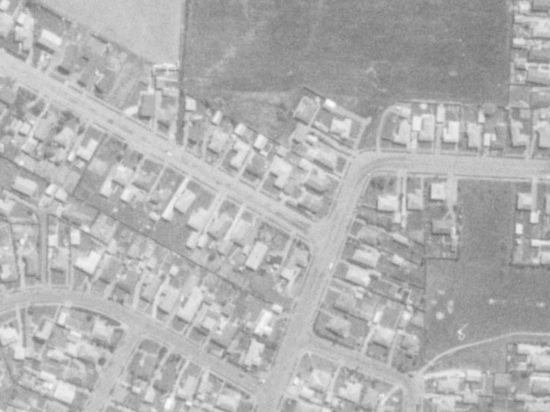 6 Claridges Road from the air, 1975-1979