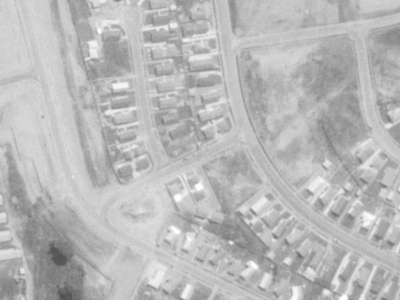 1-5 Brentwood Street from the air, 1975-1979