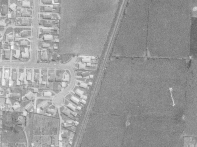 7 Thicket Close from the air, 1975-1979