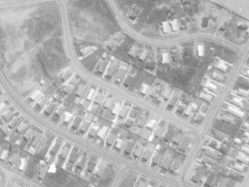 Heathglen Avenue from the air, 1975-1979