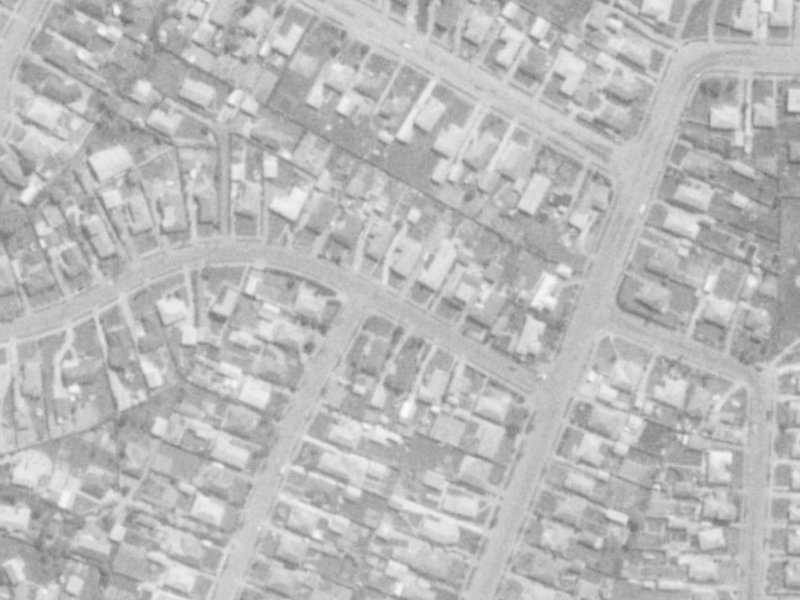 6 Glenmore Avenue from the air, 1975-1979