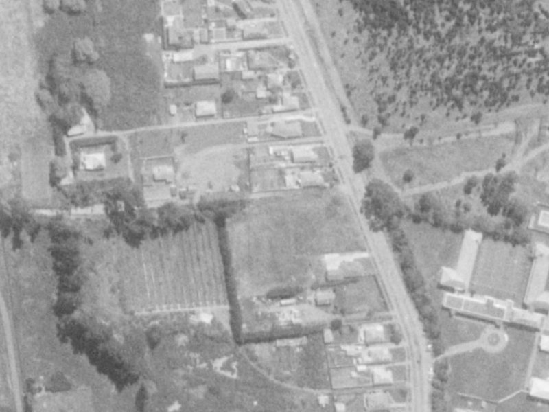3 Cameo Grove from the air, 1975-1979