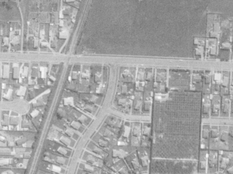 52 Uxbridge Street from the air, 1975-1979