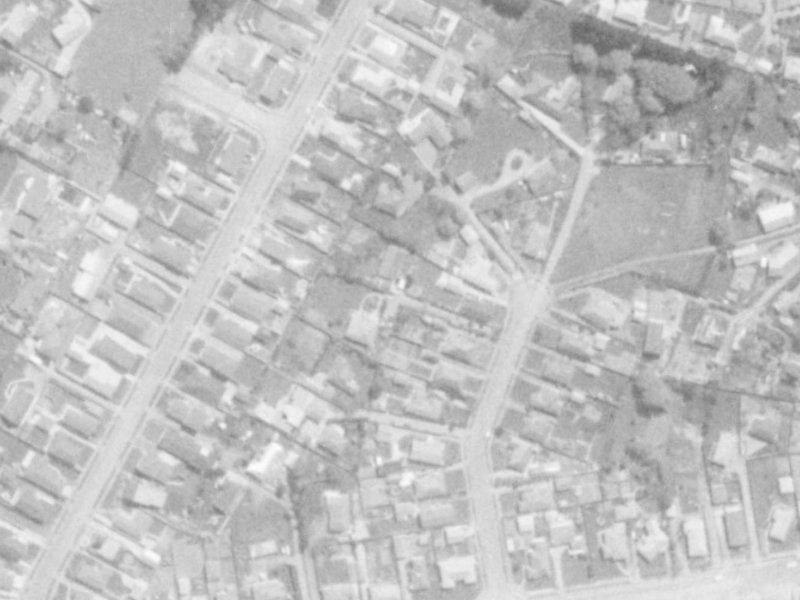 23 Larch Place from the air, 1975-1979